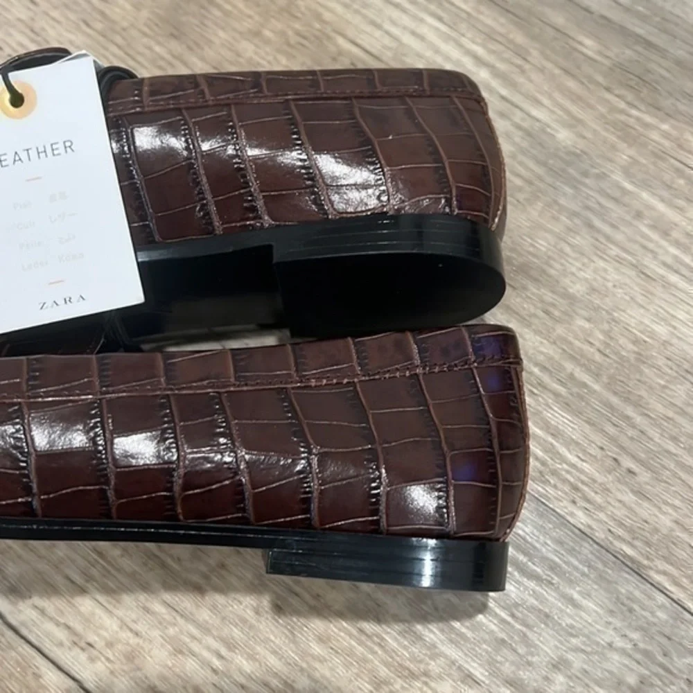 ZARA Animal Print Leather Loafers - Picture 8 of 13